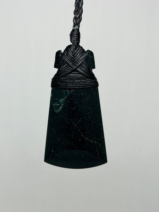 Hokitika Black Serpentine Straight Toki (Adze) – Carved by Hemi